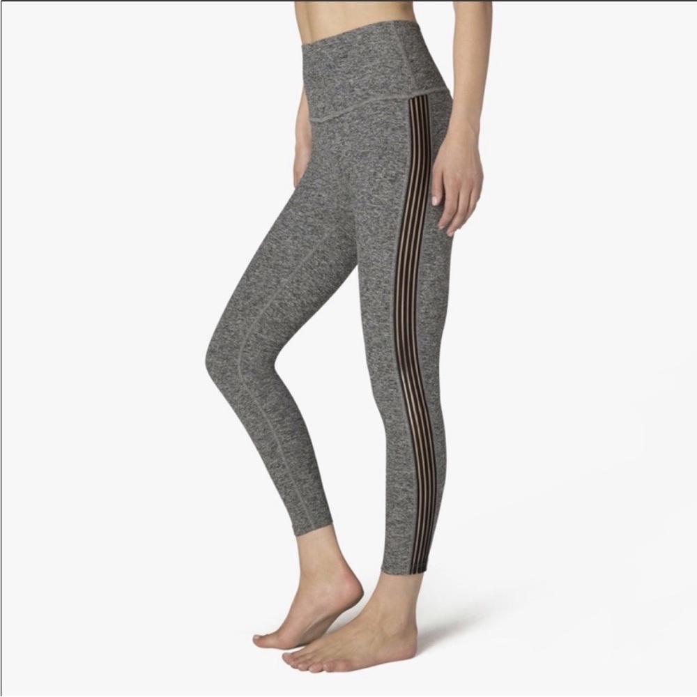 Beyond Yoga Sheer Illusion High
Waisted Midi Legging Sz XS